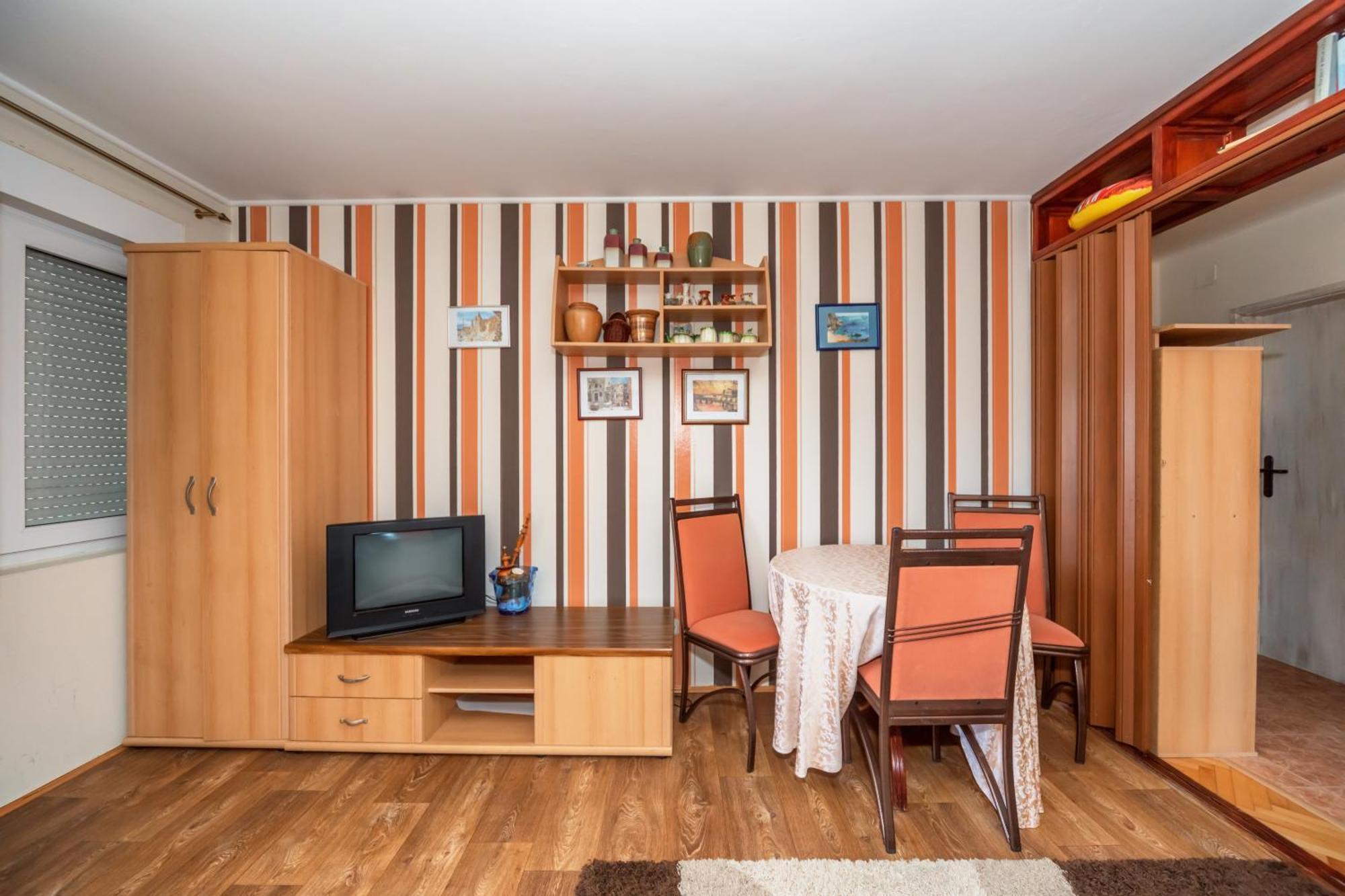 Apartments Pod Lozom With Seaview Petrovac Room photo