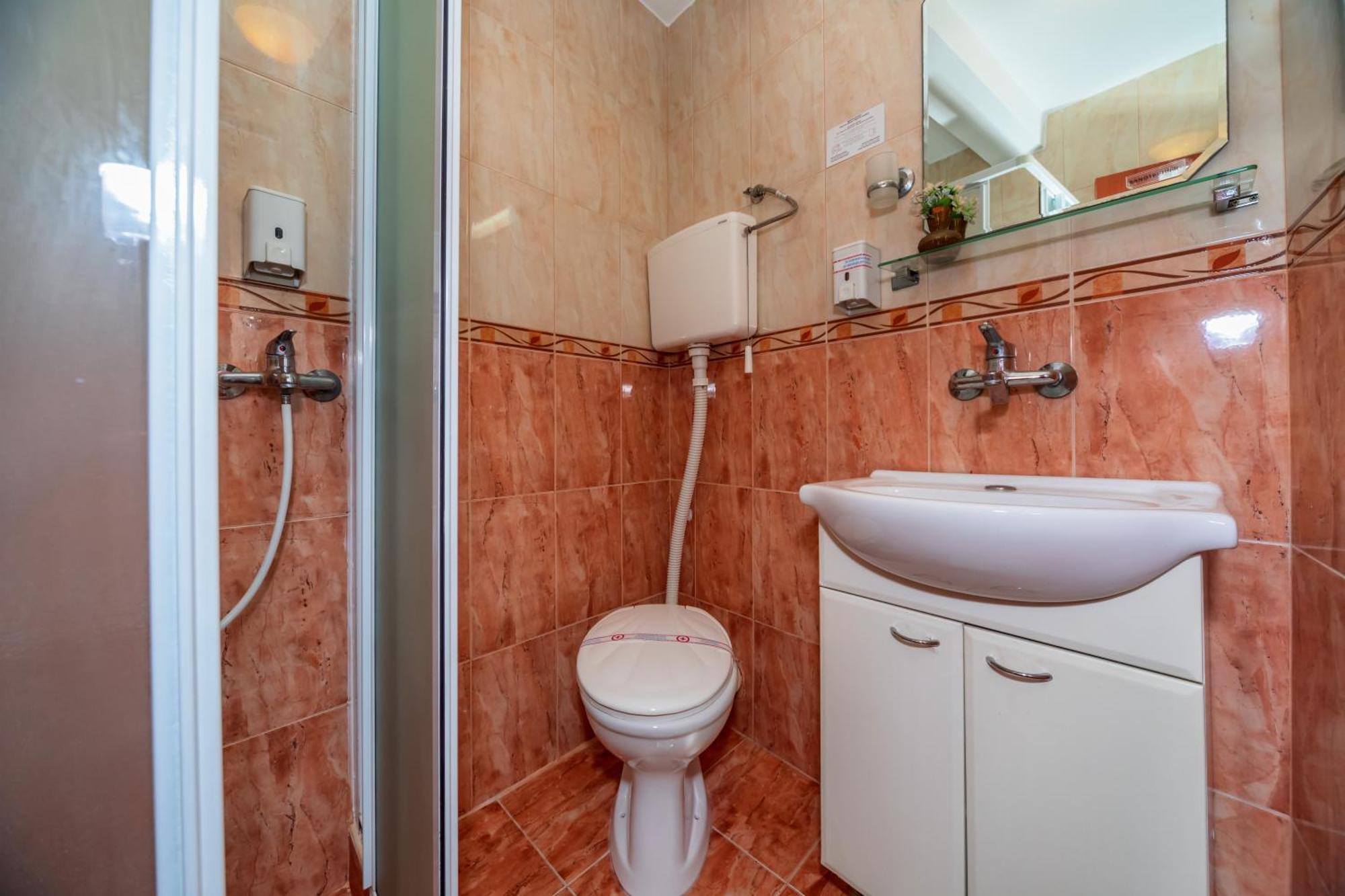 Apartments Pod Lozom With Seaview Petrovac Room photo